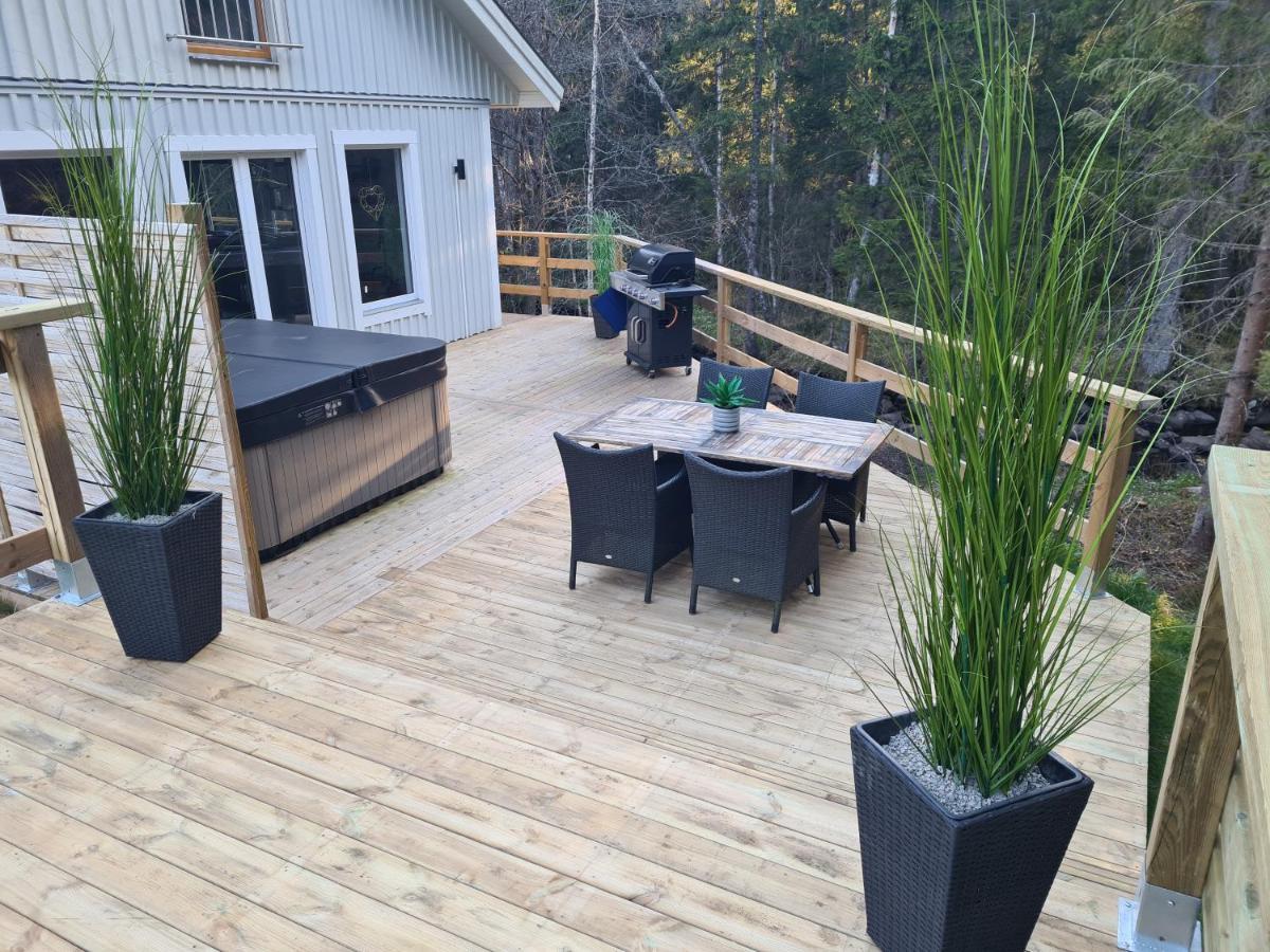 Pinebo Palace Guesthouse Ulricehamn Zewnętrze zdjęcie